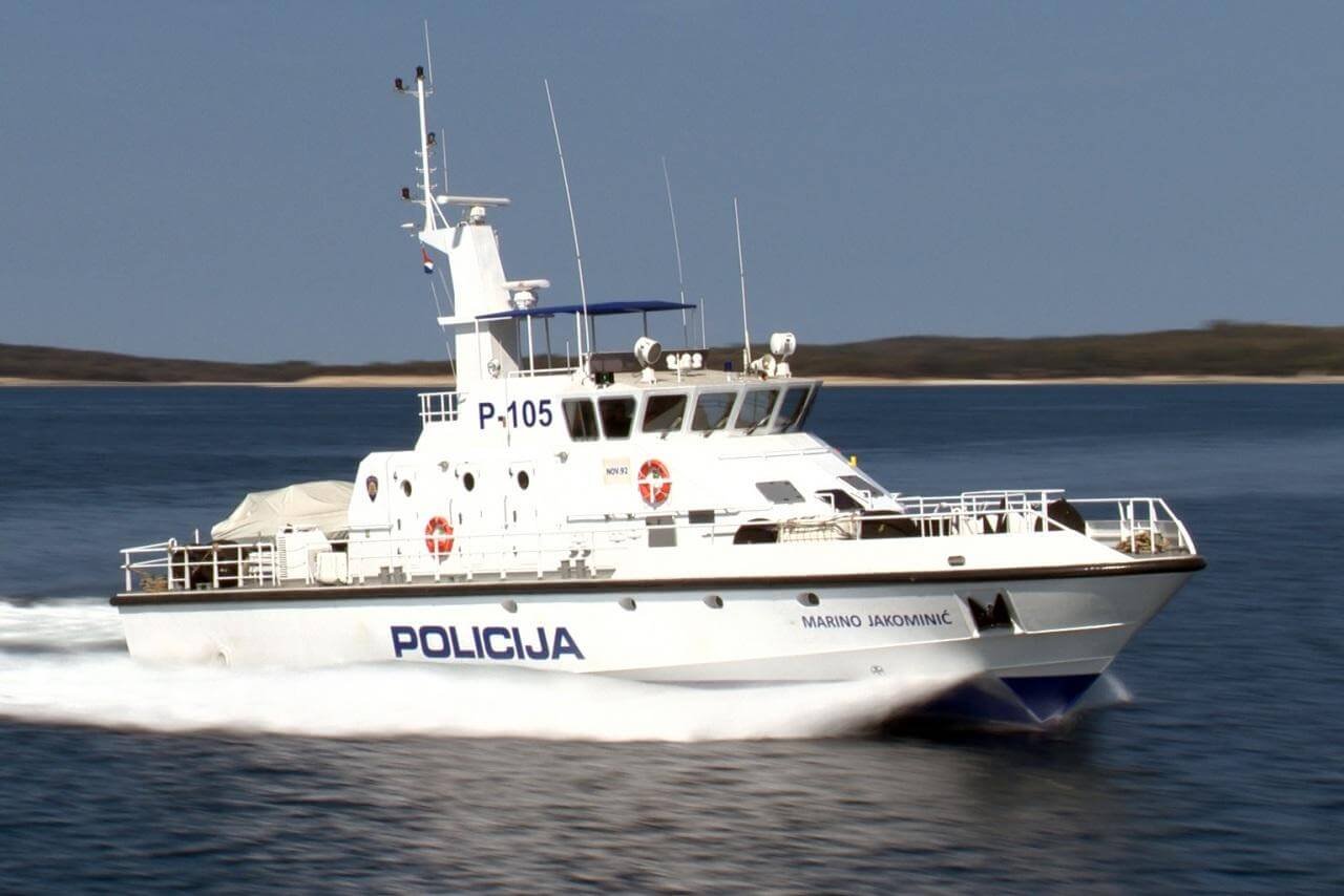 police boat things to know before renting boats in Dubrovnik